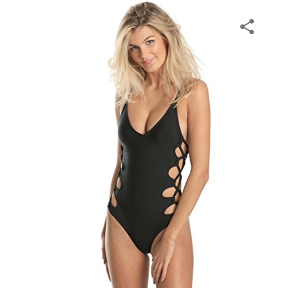 CABANA del SOL - Side Strapping One Piece - Picture 2 of 10